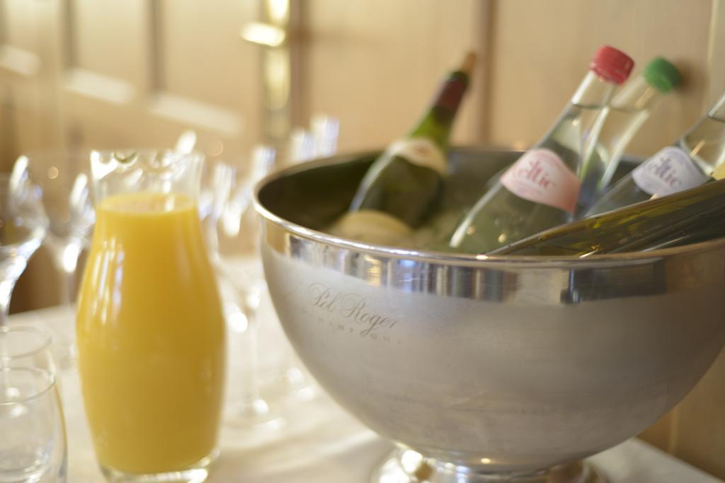 Logis Hotel Restaurant Au Boeuf Rouge Niederschaeffolsheim Eksteriør billede