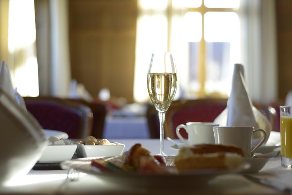 Logis Hotel Restaurant Au Boeuf Rouge Niederschaeffolsheim Eksteriør billede