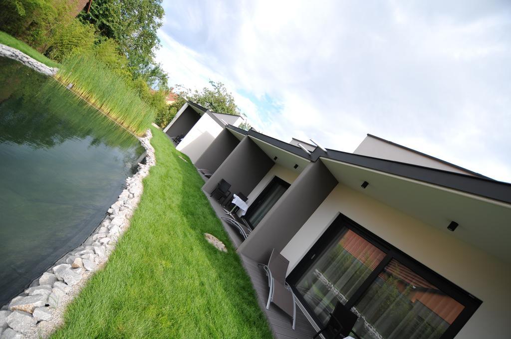 Logis Hotel Restaurant Au Boeuf Rouge Niederschaeffolsheim Eksteriør billede