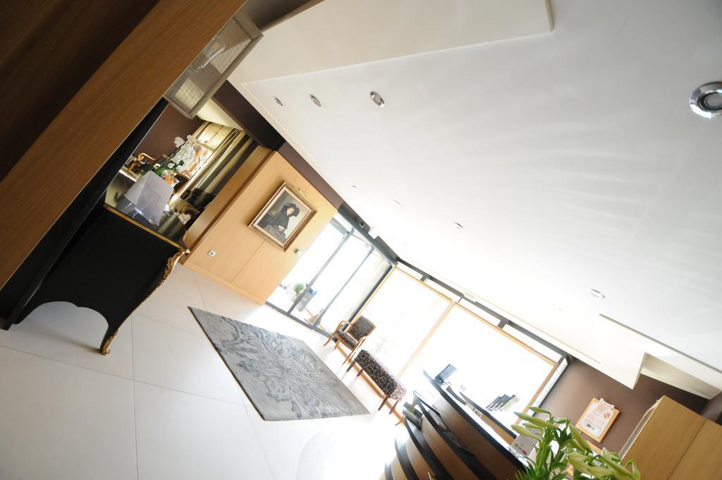 Logis Hotel Restaurant Au Boeuf Rouge Niederschaeffolsheim Eksteriør billede