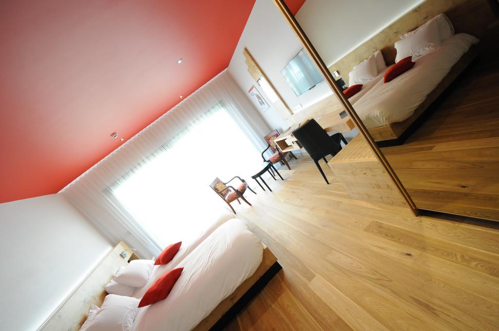 Logis Hotel Restaurant Au Boeuf Rouge Niederschaeffolsheim Eksteriør billede